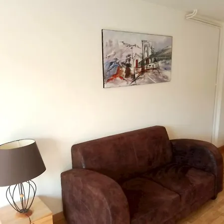 D'une Avec Terrasse Et Wifi A Charensac דירה Brives-Charensac