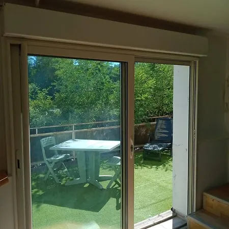 דירה D'une Avec Terrasse Et Wifi A Charensac